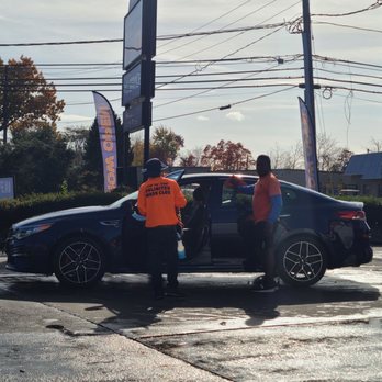 Team Car Wash - Very good with the drying  but you have to open the trunk for them - Car Wash Near Me - Piscataway, New Jersey