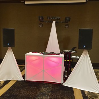 DJ Ivan Events - DJ all white Small Setup - DJs Near Me - El Paso, Texas DJ Ivan Events - DJ all white Small Setup - DJs Near Me - El Paso, Texas