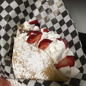 Diego's Ice - NUTELLA strawberries and whip cream CREPE - Desserts Near Me - El Paso, Texas