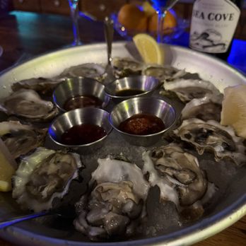 Outlaw Oyster - Assortment of oysters - Seafood Near Me - Milwaukee, Wisconsin Outlaw Oyster - Assortment of oysters - Seafood Near Me - Milwaukee, Wisconsin
