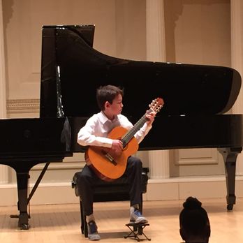 DalMaestro Guitar Lessons - DalMaestro student at Carnegie Hall for Royal Conservatory of music NY Excellence Awards Recital 2018 - Musical Instruments & Teachers Near Me - New York, New York DalMaestro Guitar Lessons - DalMaestro student at Carnegie Hall for Royal Conservatory of music NY Excellence Awards Recital 2018 - Musical Instruments & Teachers Near Me - New York, New York