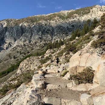 Big Pine Lakes - Hiking condition/path - Hiking Near Me