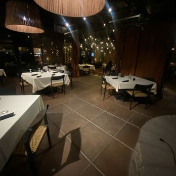 Roaring Fork - Dining room - American Near Me - Scottsdale, Arizona
