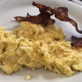 D'egg West - Diners Near Me - Norfolk, Virginia