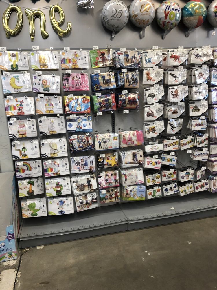 ZURCHERS PARTY & WEDDING STORES Updated September 2024 32 Photos 4040 West Riverdale Rd