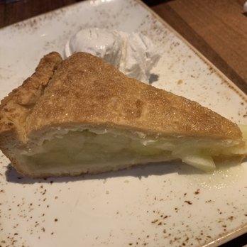Goat Tavern - Apple pie - Pubs Near Me - London, XGL Goat Tavern - Apple pie - Pubs Near Me - London, XGL