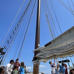 Traverse Tall Ship Company - Raise the sails!