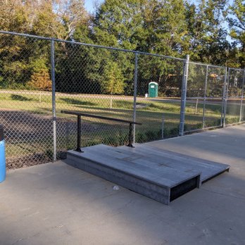 Summerville Skate Park - Summerville Skate Park - Skate Parks Near Me - Summerville, South Carolina Summerville Skate Park - Summerville Skate Park - Skate Parks Near Me - Summerville, South Carolina
