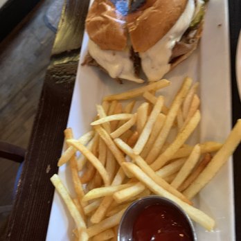 La Cosecha Bar + Restaurant - Spanish Near Me - Paso Robles, California