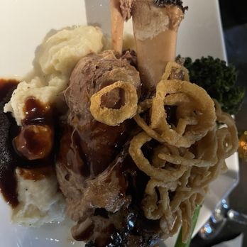 Lagniappe - Pork shank - French Near Me - Amelia Island, Florida