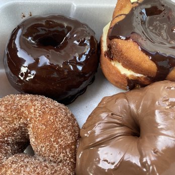 Verrilli's Bakery - Spudnuts -- chocolate glazed, Boston creme, cinnamon and Nutella. - Bakeries Near Me - Morristown, New Jersey Verrilli's Bakery - Spudnuts -- chocolate glazed, Boston creme, cinnamon and Nutella. - Bakeries Near Me - Morristown, New Jersey
