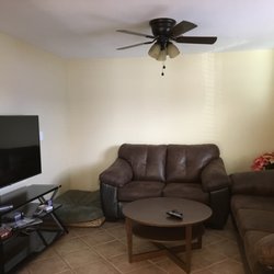 Bullhead Vape Shop - The lounge a great place to come and chill watch some movies if you feel or just kill some time