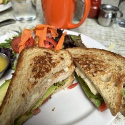 Grilled Chicken Sandwich sub gluten free bread and side salad Grilled Chicken Sandwich sub gluten free bread and side salad
