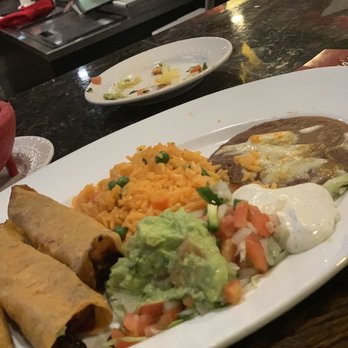 Sangrias - Chicken Flautas - Mexican Near Me - Nanuet, New York