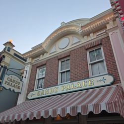 Candy Palace and Candy Kitchen - Candy Palace and Candy Kitchen