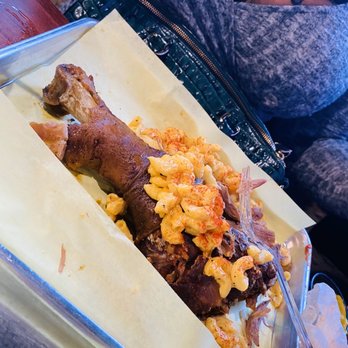 Turkey Leg Paradise - Spicy Mac turkey leg- again we left this amount on the table. Not good. - Barbeque Near Me - Dallas, Texas Turkey Leg Paradise - Spicy Mac turkey leg- again we left this amount on the table. Not good. - Barbeque Near Me - Dallas, Texas