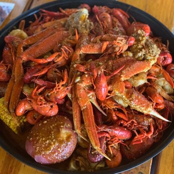 The Patio on Richmond - Crawfish, snow crab, shrimp, potato, sausage, corn and mushroom. - Bars Near Me - Houston, Texas The Patio on Richmond - Crawfish, snow crab, shrimp, potato, sausage, corn and mushroom. - Bars Near Me - Houston, Texas