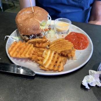 Stack 571 Burger & Whisky Bar - Vancouver - Whiskey Bars Near Me - Vancouver, Washington