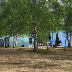 Talkeetna Inn - View of the grounds