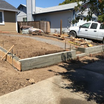 Hernandez Landscaping - the foundation for a new home - Masonry/Concrete Near Me