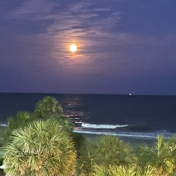 Courtyard by Marriott Myrtle Beach Oceanfront - Hotels Near Me - Myrtle Beach, South Carolina