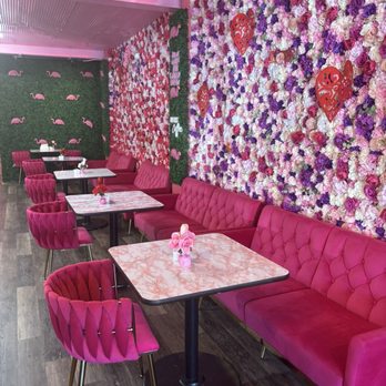Pink Flamingo Cafe - Cafe decor - Bakeries Near Me - Rehoboth Beach, Delaware Pink Flamingo Cafe - Cafe decor - Bakeries Near Me - Rehoboth Beach, Delaware
