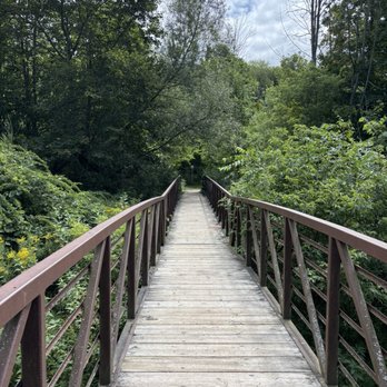 Geddes Park - Walking Bridge - Parks Near Me - Kincardine, Ontario