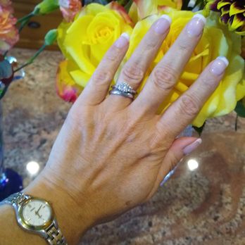 New Wonder Nails - Nail Salons Near Me - Franklin Square, New York
