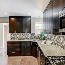 Apex Granite Outlet