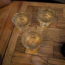 THE HUNTRESS whiskey n' wings