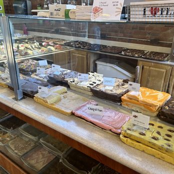 Sweet Shoppe Candy Store - Yumminess - Candy Stores Near Me - Flagstaff, Arizona Sweet Shoppe Candy Store - Yumminess - Candy Stores Near Me - Flagstaff, Arizona