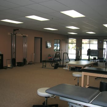 Select Physical Therapy - Santee - Physical Therapy Near Me - Santee, California