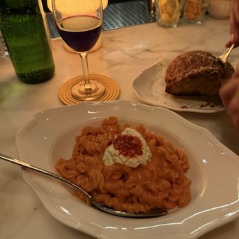 Donna's - Fusilli ala vodka - Italian Near Me - Los Angeles, California Donna's - Fusilli ala vodka - Italian Near Me - Los Angeles, California