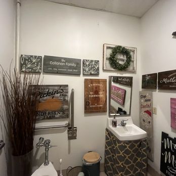 Board & Brush - Paint & Sip Near Me - Monroe, Connecticut