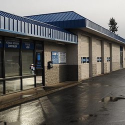 Dan's Auto Center