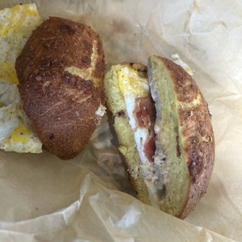 Noah's NY Bagels - Skimpy for the price. - Bagels Near Me - Berkeley, California Noah's NY Bagels - Skimpy for the price. - Bagels Near Me - Berkeley, California