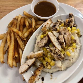 Cotton Patch Cafe - Chickadee Bowl - kids meal - American Near Me - Cedar Hill, Texas