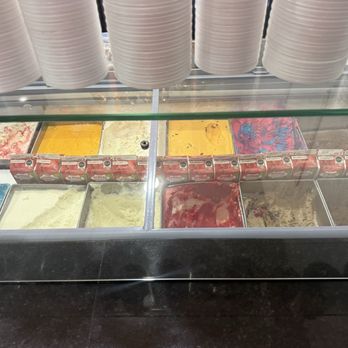 Shelly's Bakery/Paleteria & Neveria - Ice cream - Patisserie/Cake Shop Near Me - Birmingham, Alabama