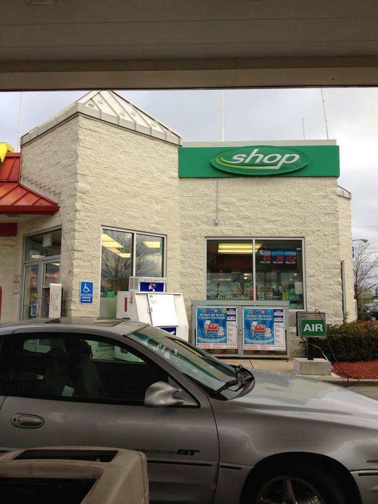 BP GAS & FOOD MART Updated June 2024 1841 W Devon Ave, Chicago