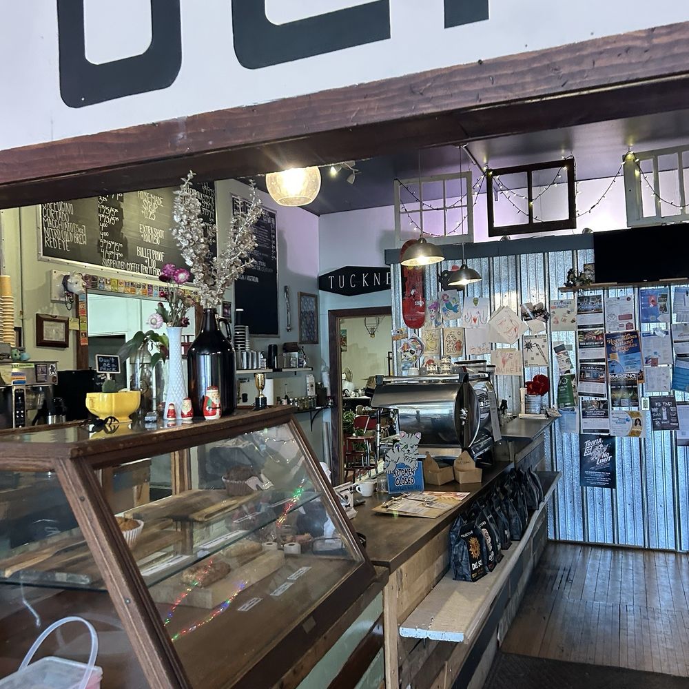 Tucknee Coffee Company - Inside counter - Coffee & Tea Near Me - Wausau, Wisconsin Tucknee Coffee Company - Inside counter - Coffee & Tea Near Me - Wausau, Wisconsin
