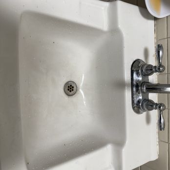 Arby's - Dirty sink - Fast Food Near Me - Rochester, New York