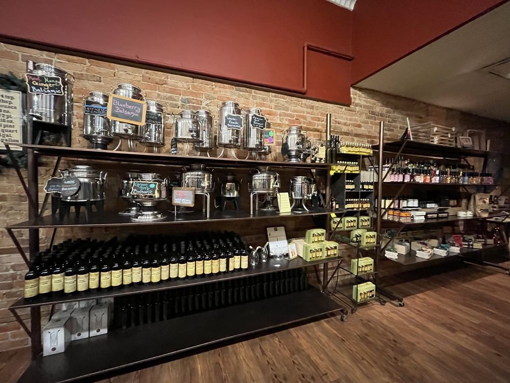 Spice & Tea Merchants Logo