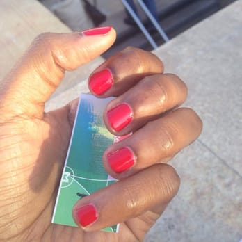 L'Atelier des Rouges - Nail Salons Near Me - Lyon, 69