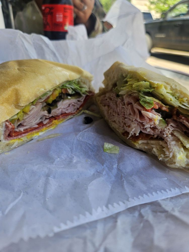 Food from Scott Street Deli