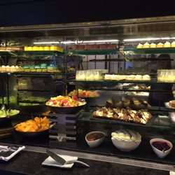 Cafe Opera - Fruit and dessert