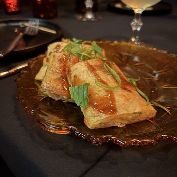 Mainlander - Danbing - Supper Clubs Near Me - St. Louis, Missouri
