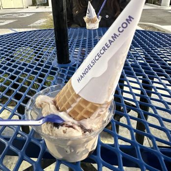 Handel's Ice Cream - Ice Cream & Frozen Yogurt Near Me - Oxnard, California