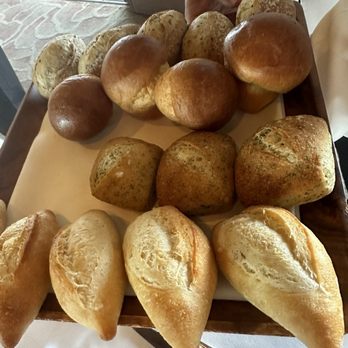 La Mer - Bread selections - French Near Me - Honolulu, Hawaii