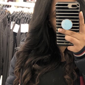 Drybar - Back Bay - Blow Dry/Out Services Near Me - Boston, Massachusetts