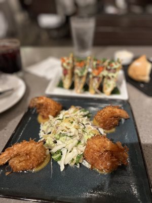 Tommy Bahama Restaurant, Bar & Store by null